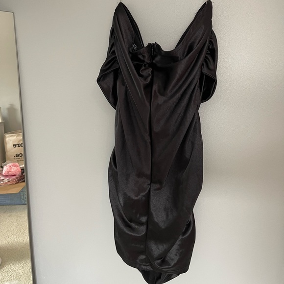 BooHoo brand new tags on Ruched Bandeau stretch mini dress - Picture 3 of 5